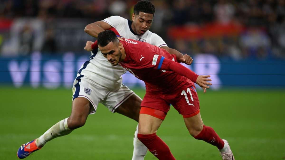 Serbia, Europeo finito per Kostic? I tempi di recupero