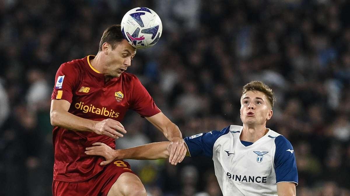 Vocalelli: "Davvero la Lazio è da Champions e la Roma no?"