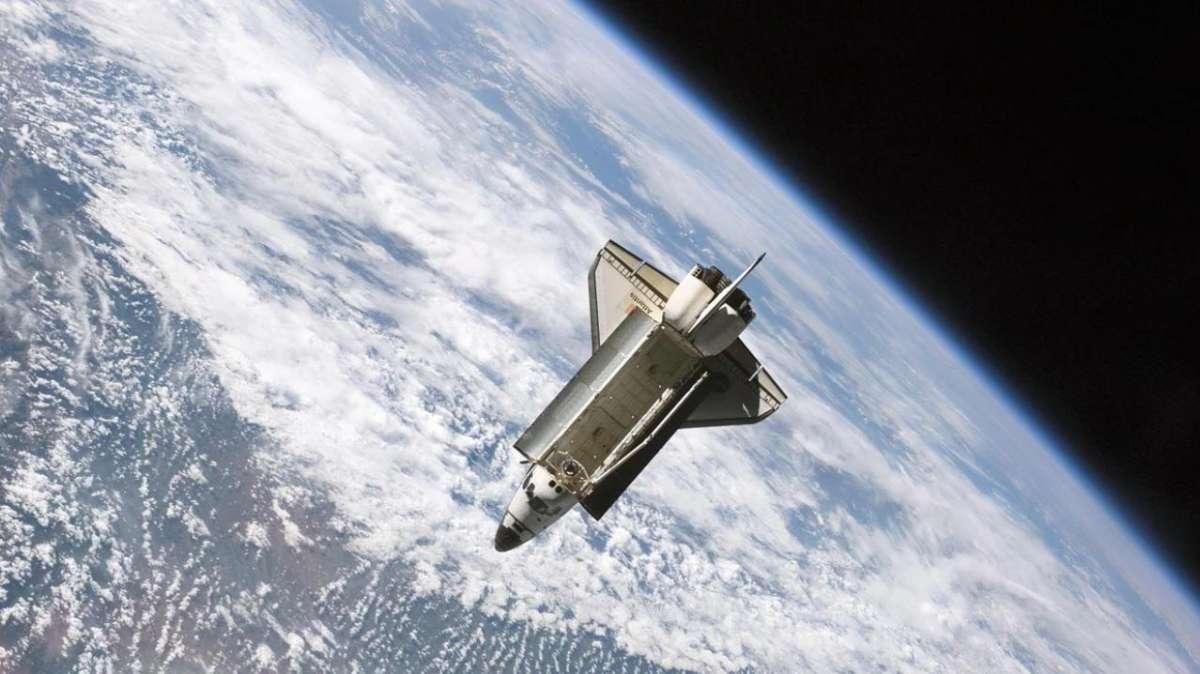 Italia, allarme dallo spazio. Tra pochi giorni precipita un razzo