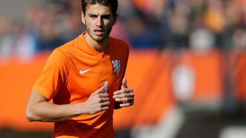 Hoedt si veste d'Orange: "Ho lottato duramente per essere qui. Grazie Lazio, questa sarà la mia stagione migliore!"