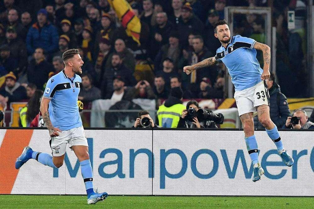 Lazio, pari indolore: 1-1 al derby e distanze invariate per la Champions