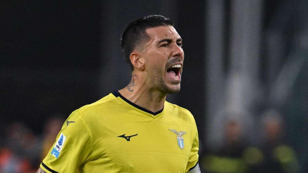 Lazio - Genoa, problemi per Zaccagni: è out. Al suo posto...