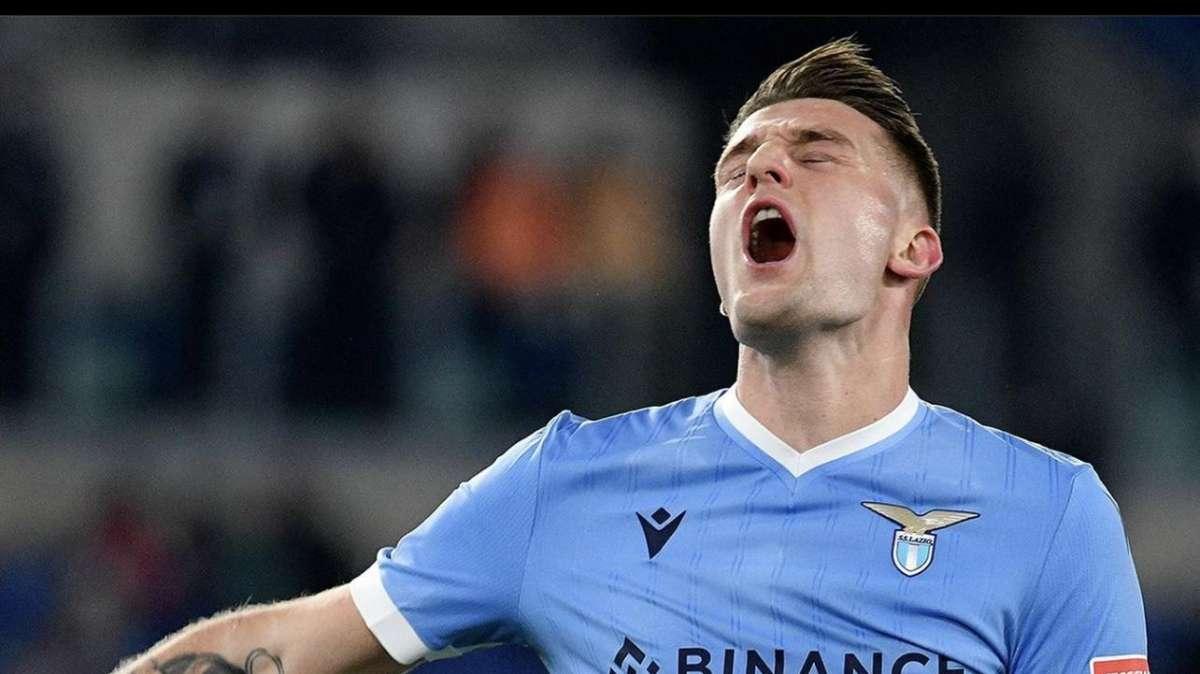Lazio, il buongiorno rabbioso della società. E i tifosi…