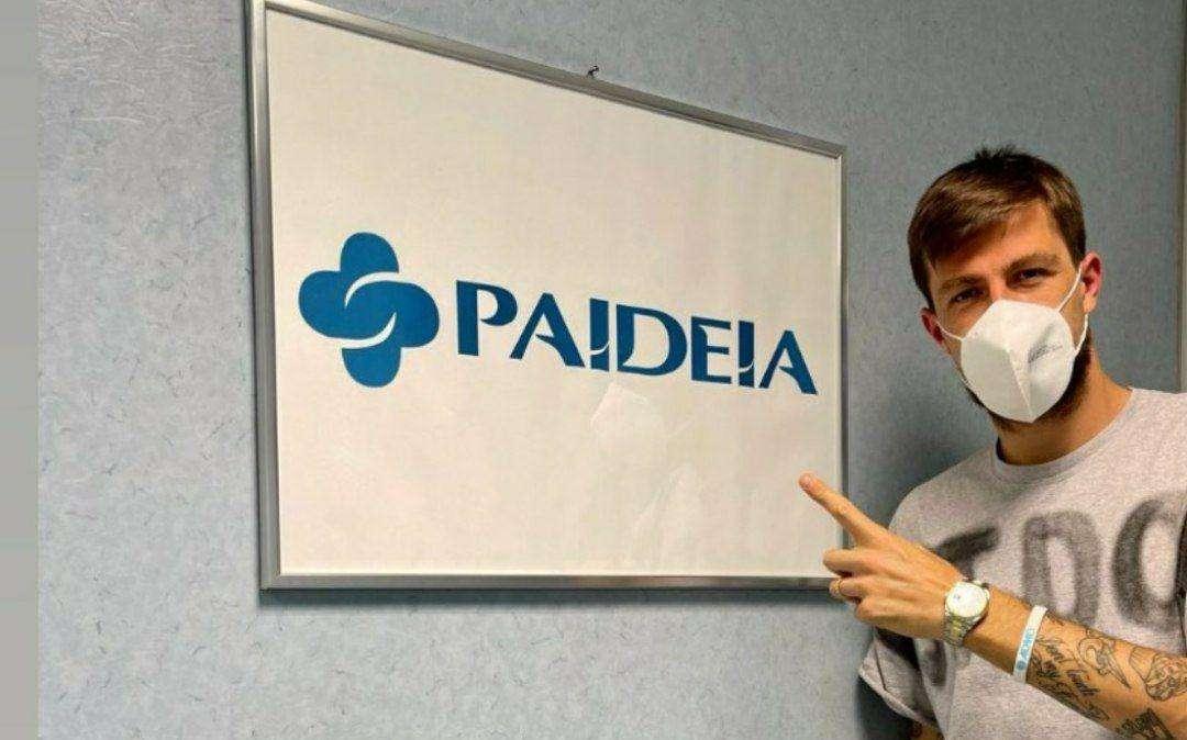Lazio, Acerbi in Paideia per dei controlli post-infortunio nel derby - FOTO