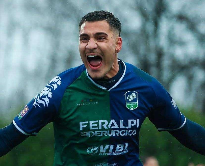Ex Lazio | Crespi, addio all'Avellino: ecco dove giocherà 