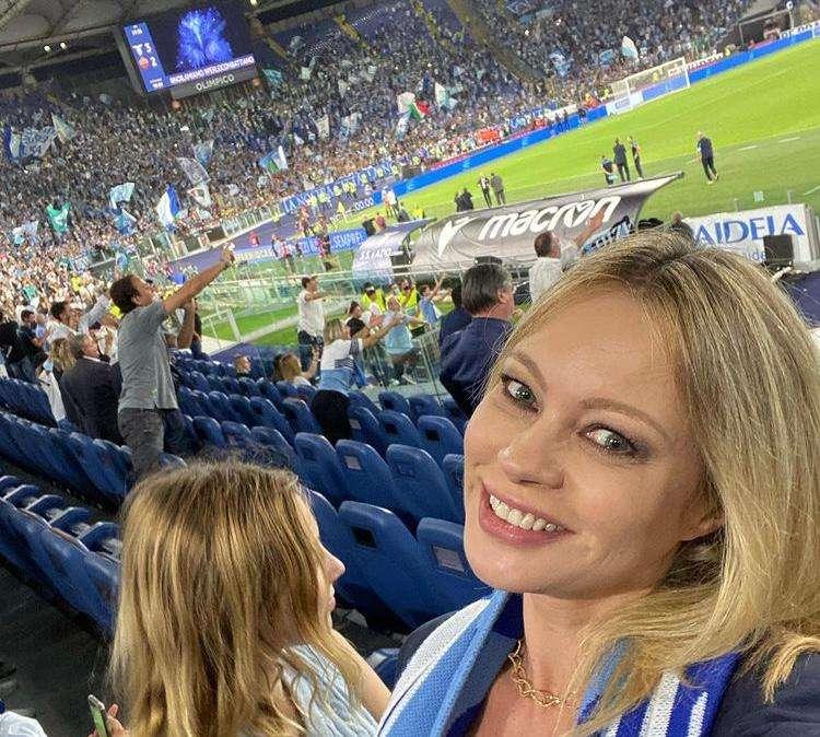 Lazio, Anna Falchi: “Sarri? Sono sarrista dentro. E ai tifosi dico…”
