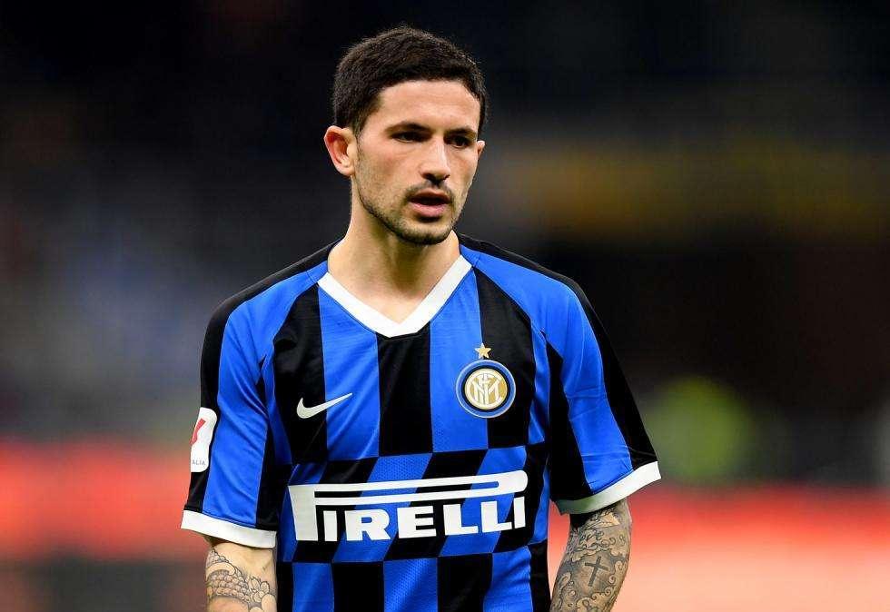 Inter, infortunio muscolare per Sensi: da valutare i tempi di recupero