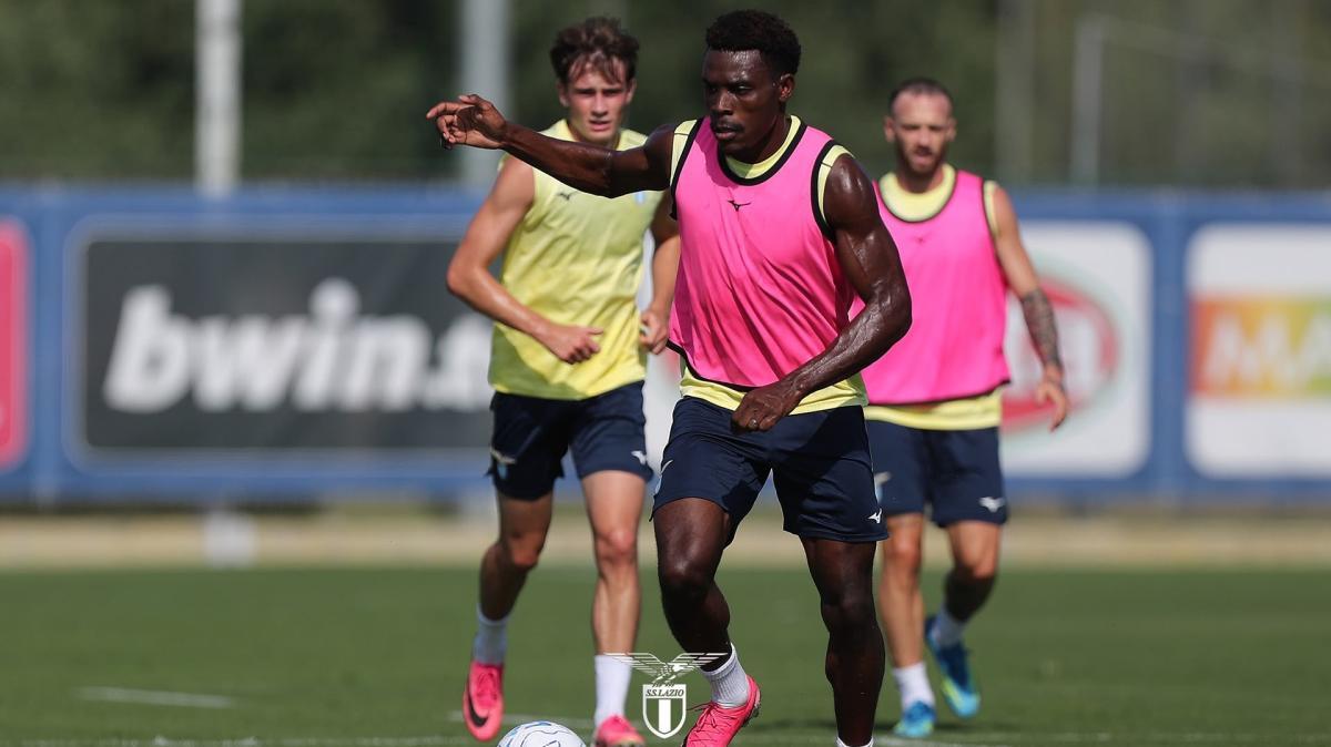 FORMELLO GIORNO 18 - Lazio, lavoro tattico in campo. Ancora out Pellegrini