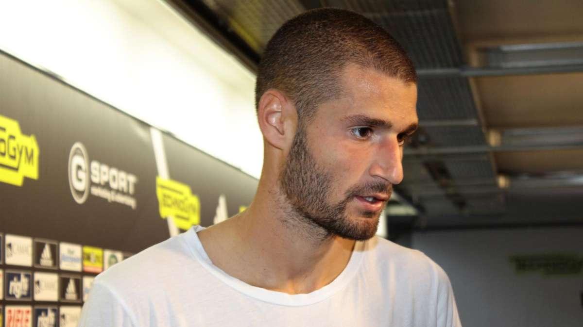 L'esordio dei due nuovi volti della Lazio: fischi per Candreva e applausi per Rozzi