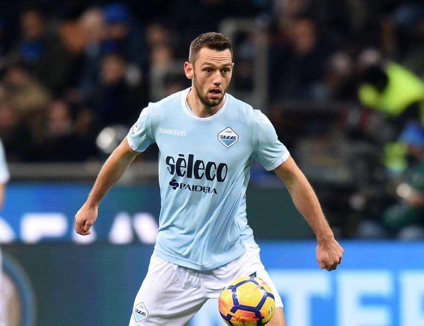 FOCUS - De Vrij, addio amaro e Lazio friendzonata: i retroscena dell'ultimo e definitivo 'no'