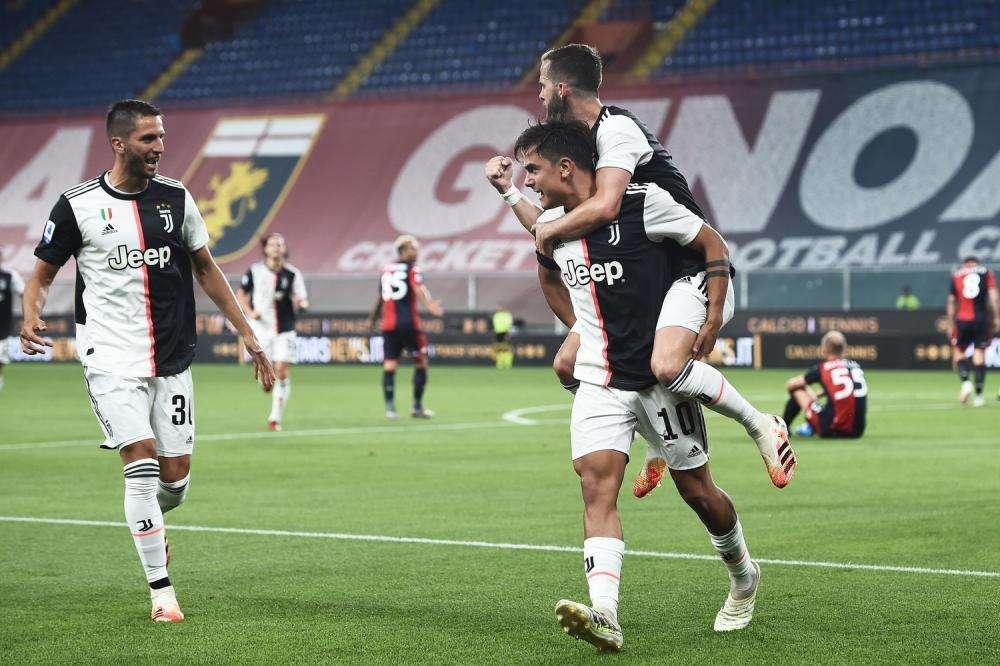 Serie A, la Juve non stecca: Genoa battuto e distacco con la Lazio invariato