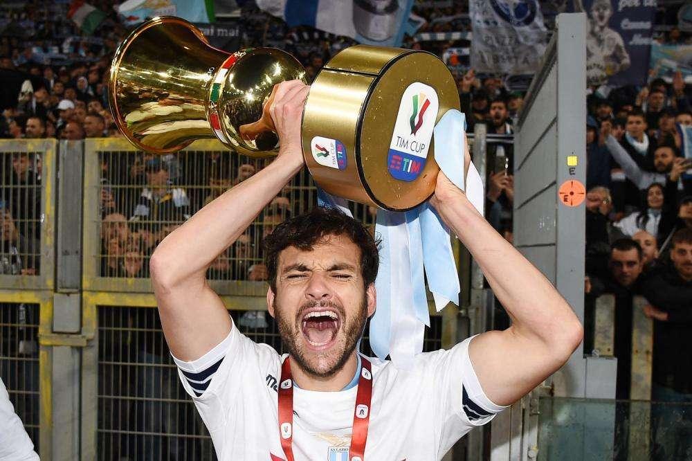 RIVIVI LA DIRETTA - Lazio, Parolo in conferenza: "Potevamo puntare alla Champions, Inzaghi è il nostro tecnico"