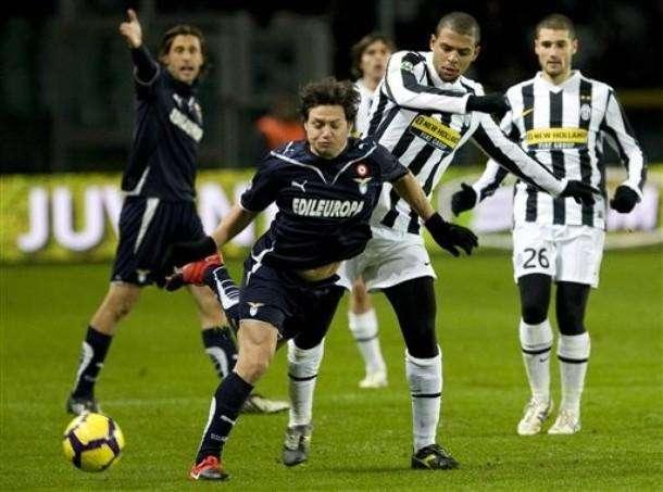 LE PAGELLE di Juventus-Lazio: Baronio e Radu i migliori, Mauri provvidenziale. Zàrate, luci ed ombre