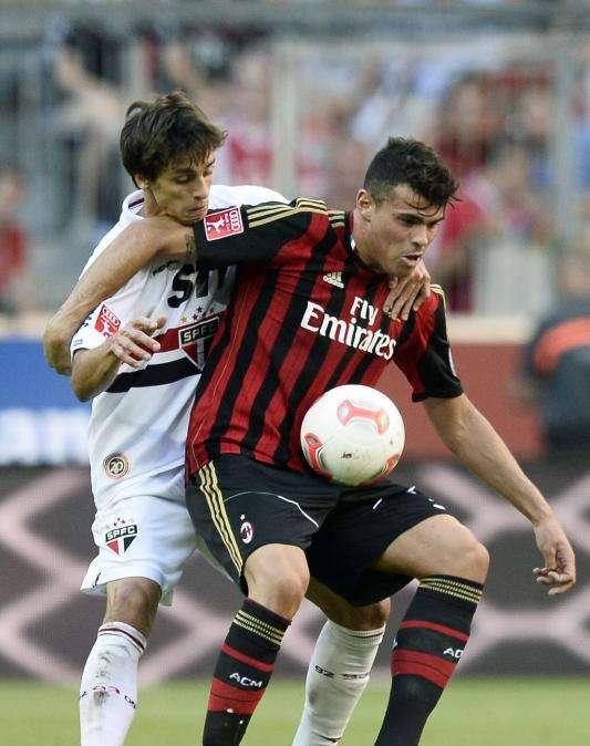 Rodrigo Caio: "Dalla Lazio nessuna offerta". La prossima settimana il blitz dei biancocelesti...