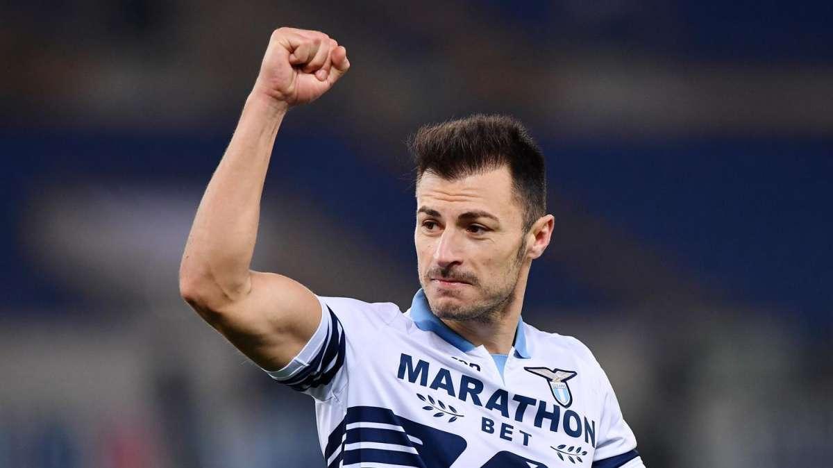 Lazio, Radu non ha dubbi: ecco chi deve essere il nuovo capitano - FOTO