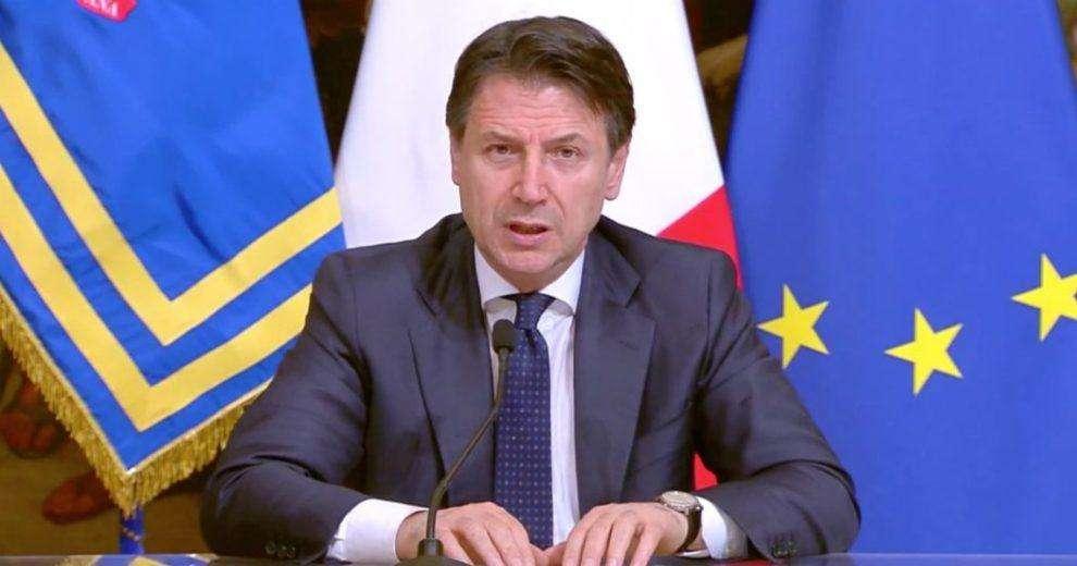 Conte: "Il Mes ha cattiva fama, non dimentichiamo la Grecia. Sugli Eurobond..."