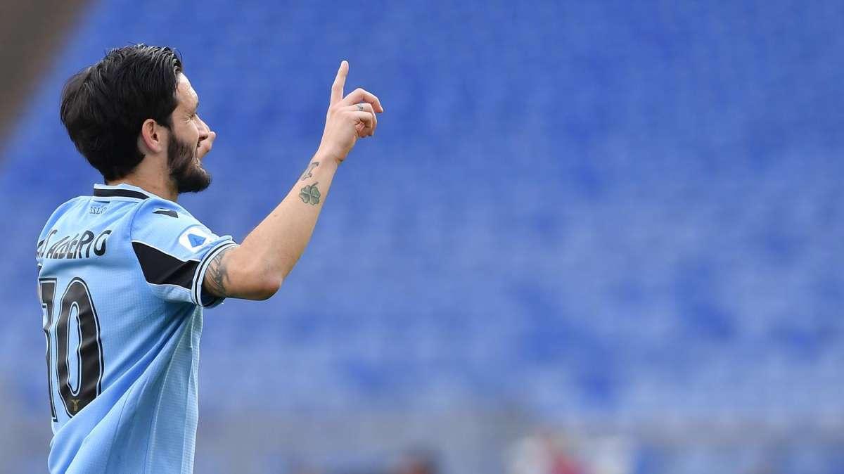 Lazio, Luis Alberto si unisce ai festeggiamenti di Reina: "Feliz Dia de la Hispanidad" - FOTO