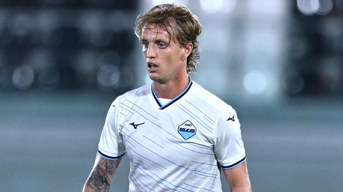 Lazio, l'esito degli esami di Rovella: ecco quanto starà fuori