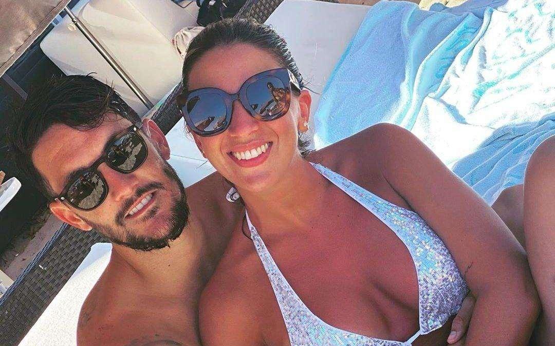 Luis Alberto e la moglie a Ibiza. Ma la coppia non si perde Siviglia - Roma... - FT