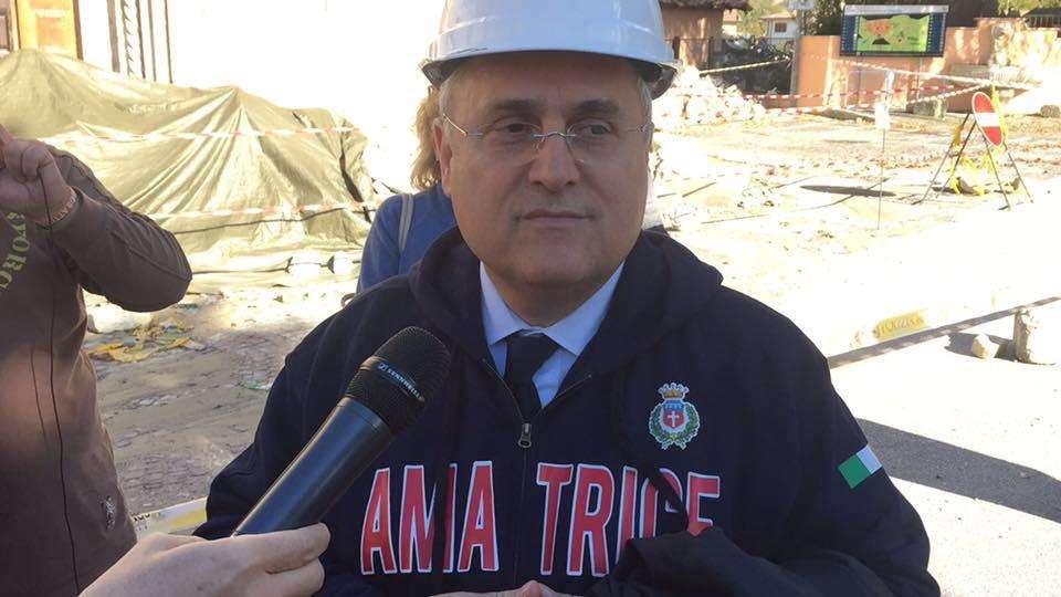Lotito ad Amatrice: "La gente ha perso tutto, bisogna aiutarli per dargli la certezza di un futuro"