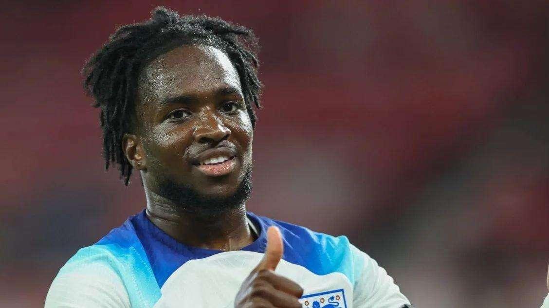 Calciomercato | Lazio, ricordi Rowe? Raggiungerà Greenwood...