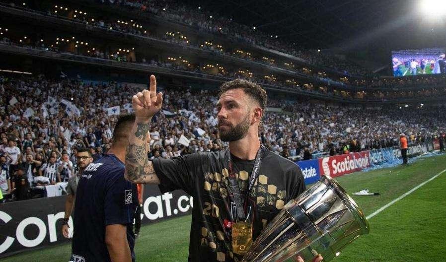 Layún, dal cancro ai titoli col Monterrey: "E pensare che dovevo andare alla Lazio..."