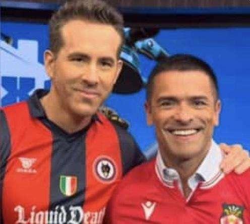 VIP | Ryan Reynolds, star di Deadpool, sfoggia la maglia del Campobasso: social impazziti
