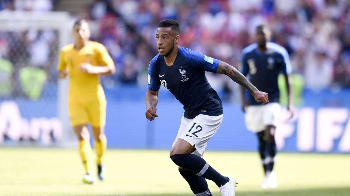 Bayern Monaco, altra tegola per Flick: infortunio per Tolisso in allenamento