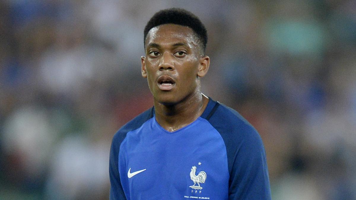 Calciomercato Lazio | Martial valuta il suo futuro: un club ci pensa