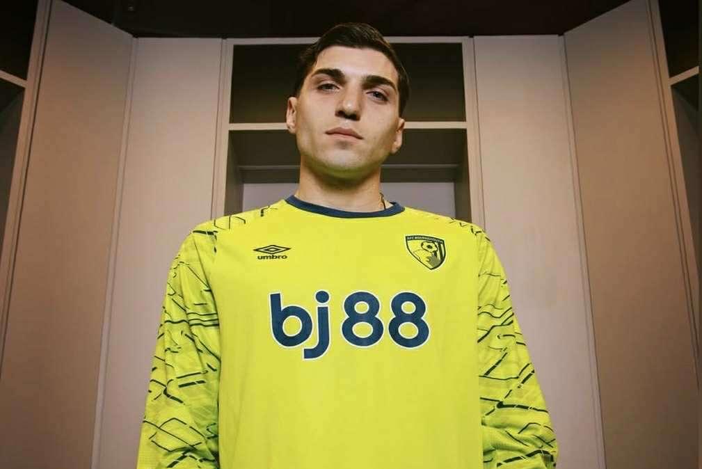 Lazio e Bournemouth tifano… Aston Villa. Si avvicina il riscatto di Mandas: i dettagli 