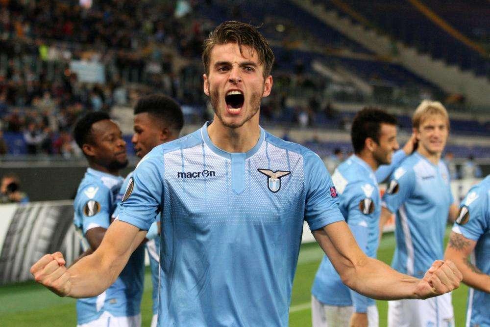 Lazio, l'ex Hoedt: “A Roma se perdi non puoi uscire di casa. Klose un maestro"
