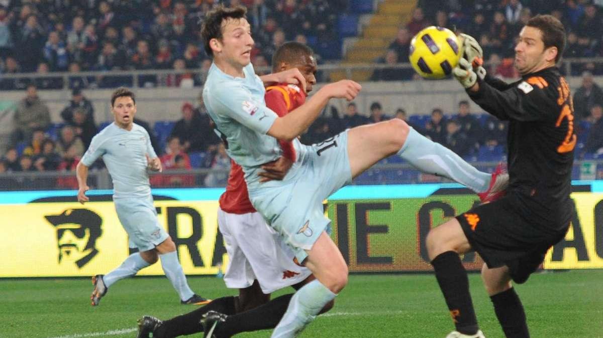 LE PAGELLE di Roma-Lazio: Hernanes ci prova, Radu e Ledesma: errori che pesano. Gonzalez, che carattere! Kozak sempre più convincente