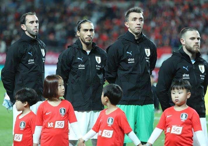 Lazio, 90 minuti in campo per Caceres nella sconfitta dell'Uruguay contro la Corea del Sud