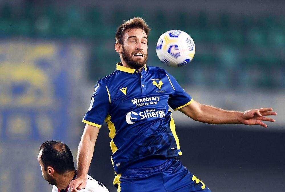 Serie A, Verona e Genoa non colpiscono: pareggio senza reti al Bentegodi