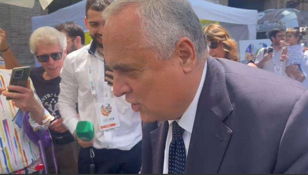 Lazio, Lotito: "Con Sarri c'è sintonia. Ecco cosa faremo sul mercato..." - VIDEO