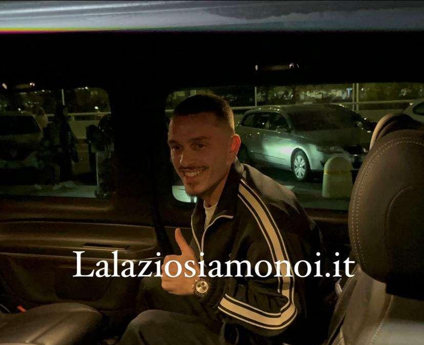 Ibrahimovic, il 'Forza Lazio' arriva anche sui social: il gesto di Arijon - FOTO