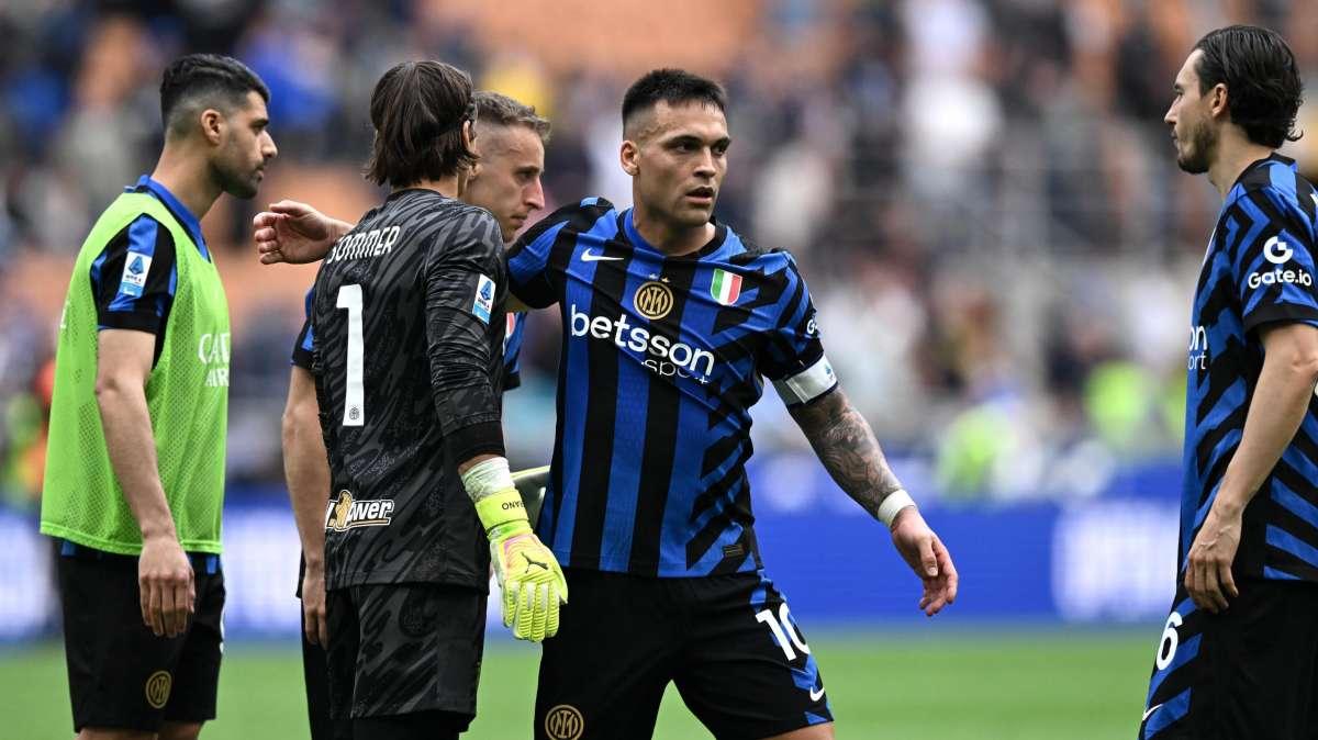 Inter - Roma, manca l'audio del VAR per il contatto Ndicka - Bisseck: il motivo