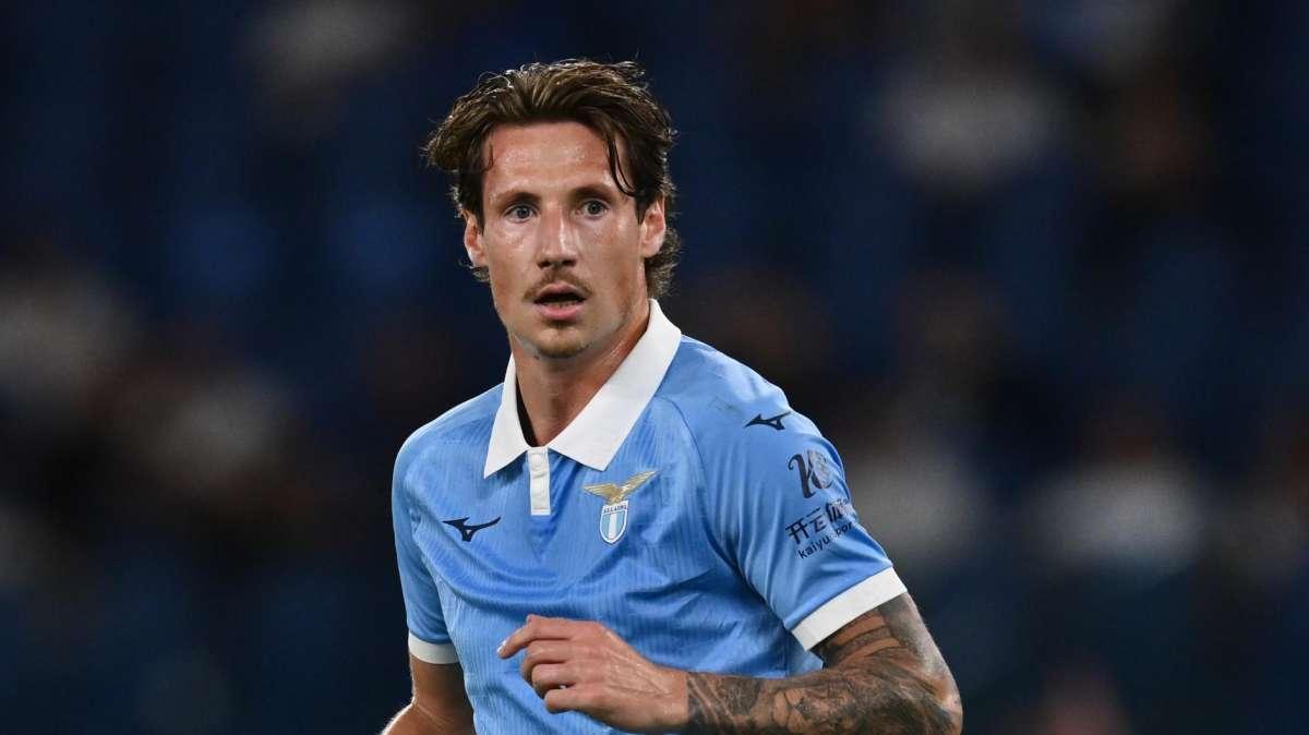 Lazio, Caicedo su Pinamonti: "Ha bisogno di tempo per ambientarsi e..."