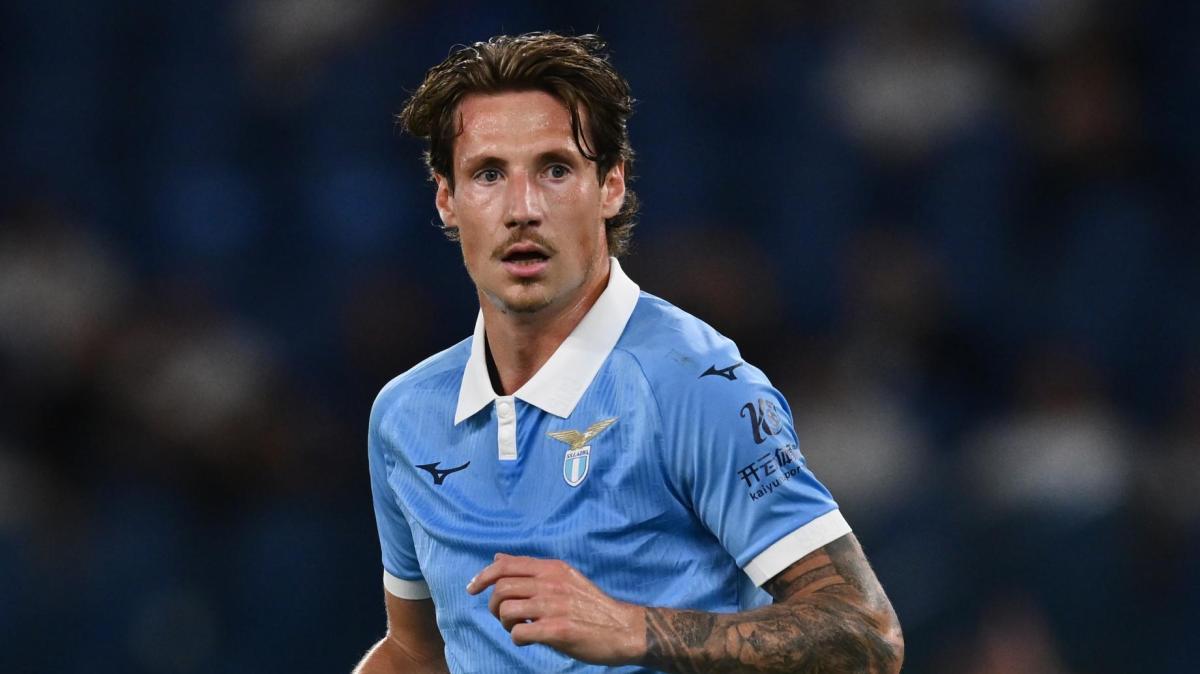 Lazio, Pinamonti: "Felice per l'esordio, ci toglieremo tante soddisfazioni"