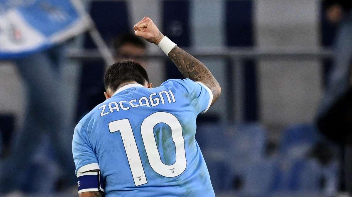 PAGELLE Lazio-Cagliari: Zac non si prende, prodezza Isaksen. Dia, altro no 
