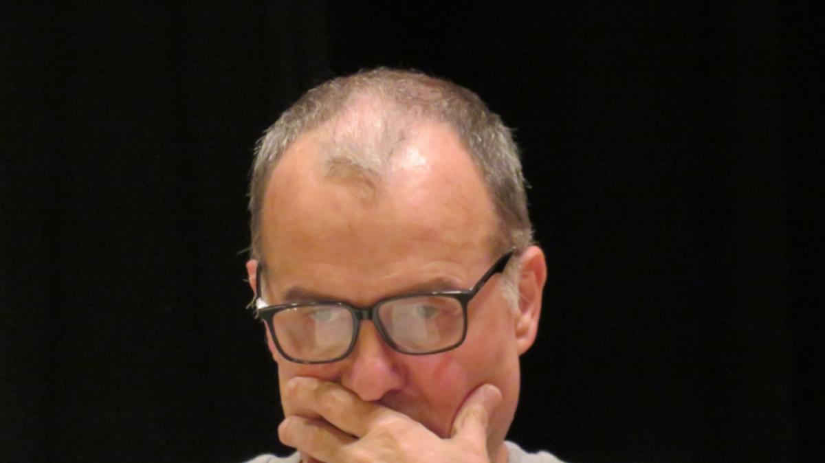 Tutti contro Bielsa, i tifosi (e non solo) stanno massacrando l’allenatore