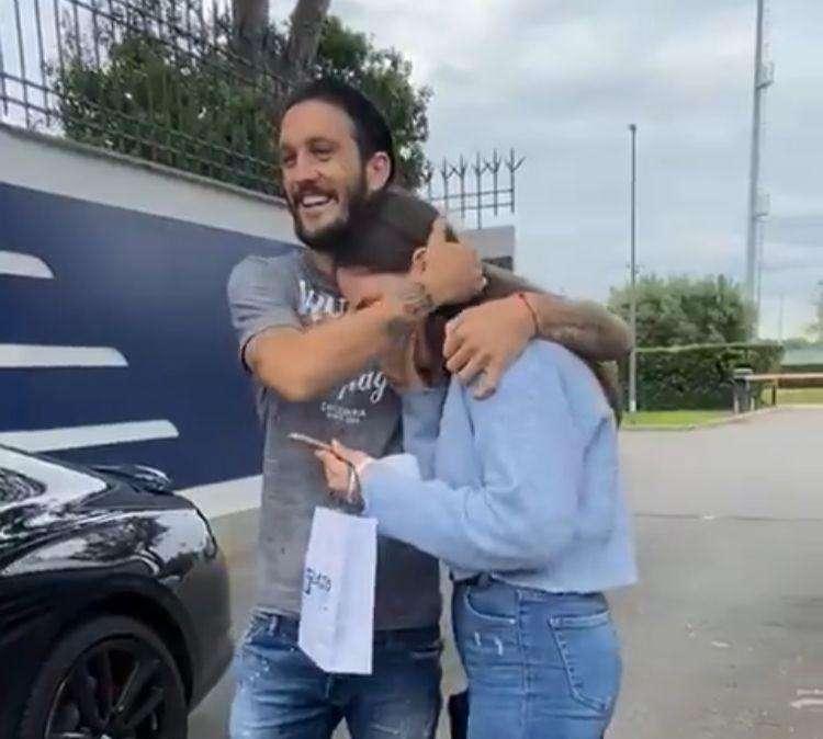 Lazio, lettera e lacrime per Luis Alberto: parla la protagonista del video che impazza sul web