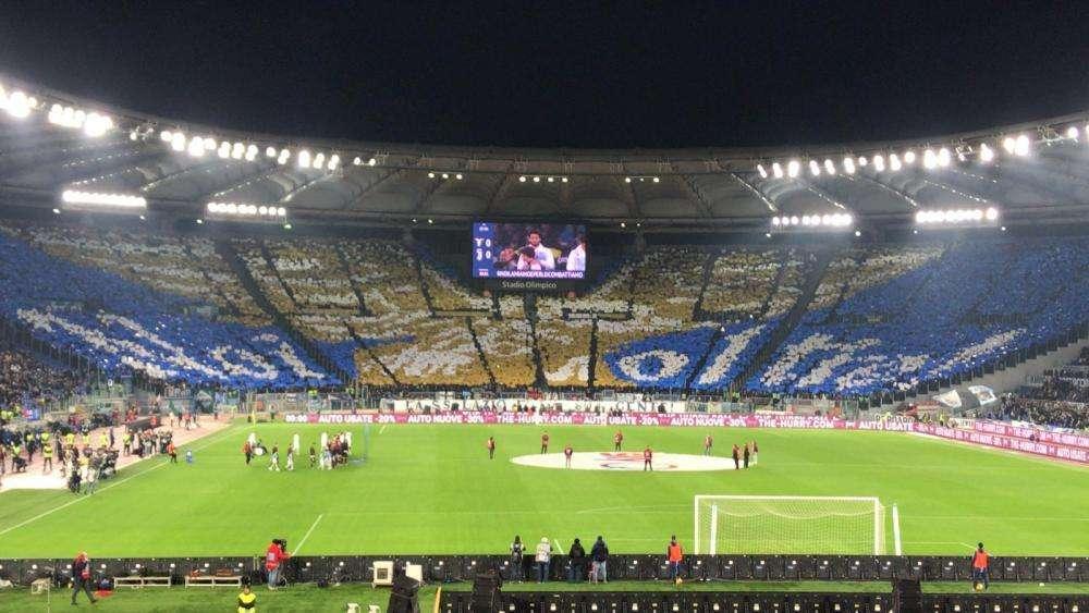 Lazio - Bologna, primo corteo degli Ultras Lazio: raduno a Ponte Milvio