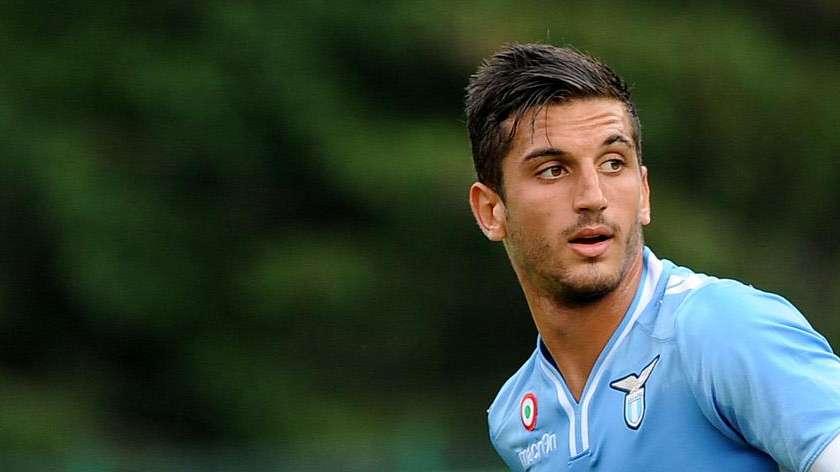 Rozzi e quel pesante numero 9: "L'ho scelto perché ha fatto la storia della Lazio!"