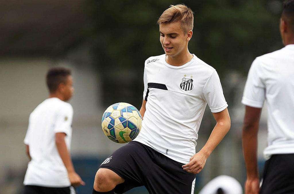 Dal Brasile, retroscena di mercato: contatti tra Lazio e Santos per Gustavo Cipriano