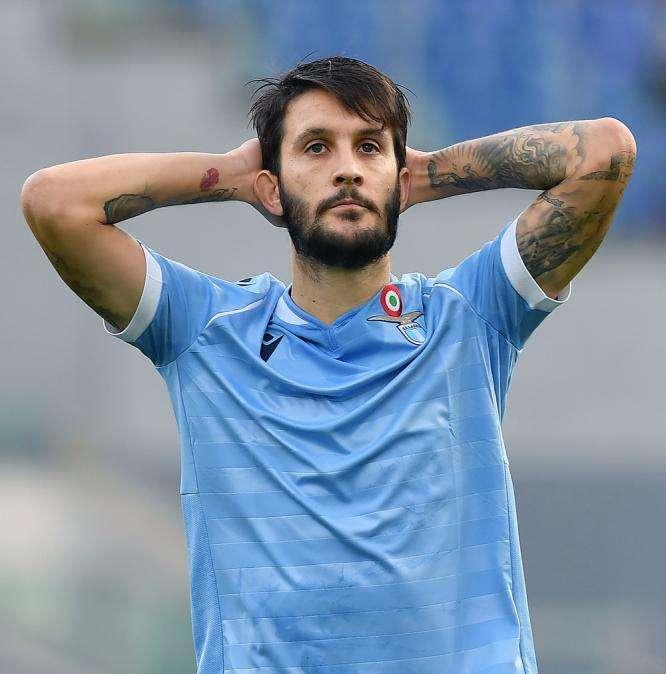 Giudice Sportivo, Luis Alberto entra in diffida. Sanzionati Cataldi e Caicedo