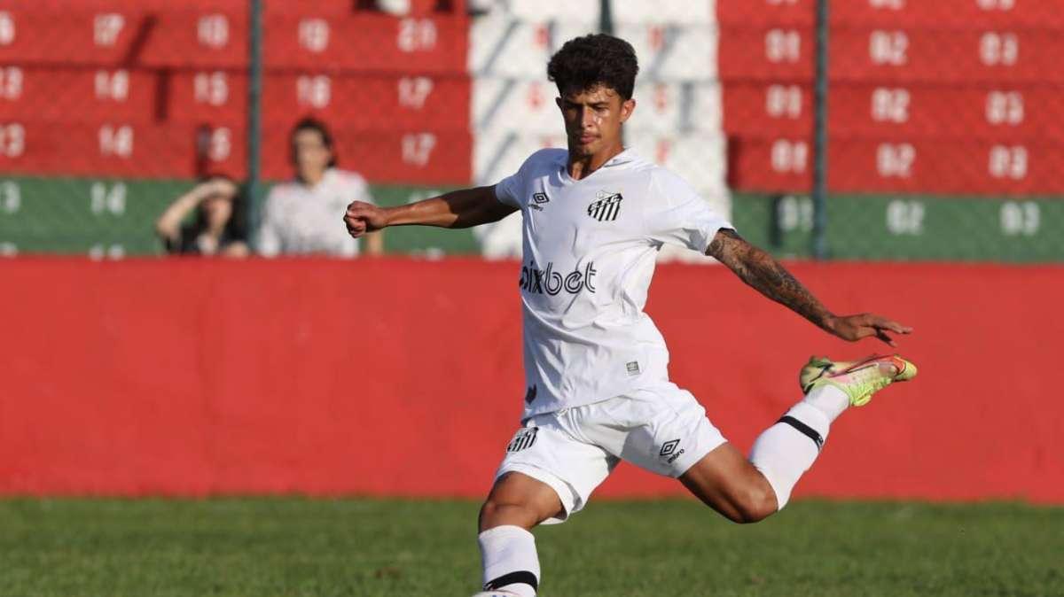 Calciomercato Lazio, attenzione al futuro: offerta per un talento del Santos