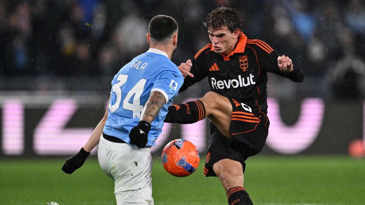 MIXED ZONE - Gila sul futuro: "Prima penso alla Lazio, poi vediamo"