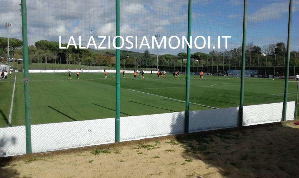 RIVIVI IL LIVE - Lazio, "Fantasista per un giorno": i tifosi sfidano Lukaku, Correa, Luis Alberto e Cataldi - VIDEO