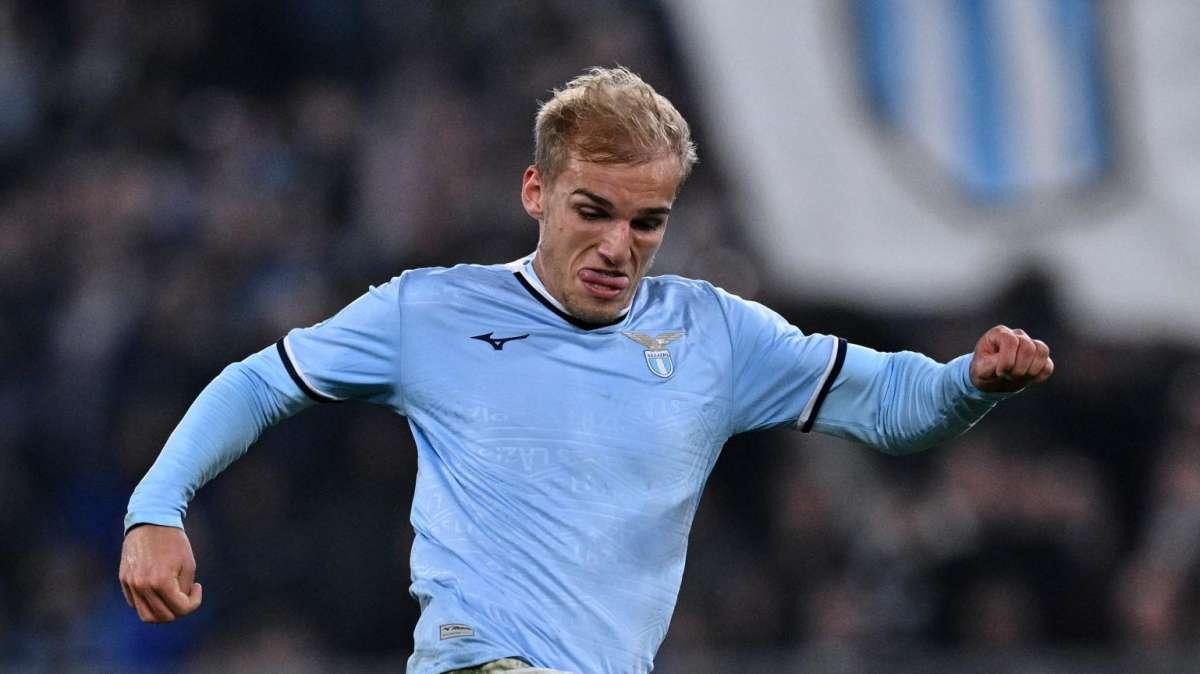 Lazio, Isaksen spiega: "L'obiettivo è la Champions, ma ora sogniamo..."